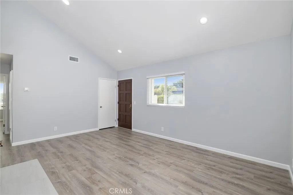 6795 Parkside, San Diego, California 92139 home-pic-9